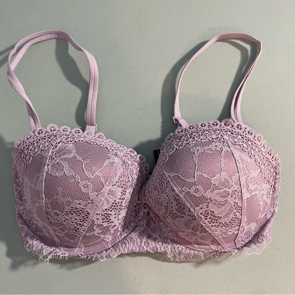 Victoria Secret Purple Lace Bra 34DD Underwire